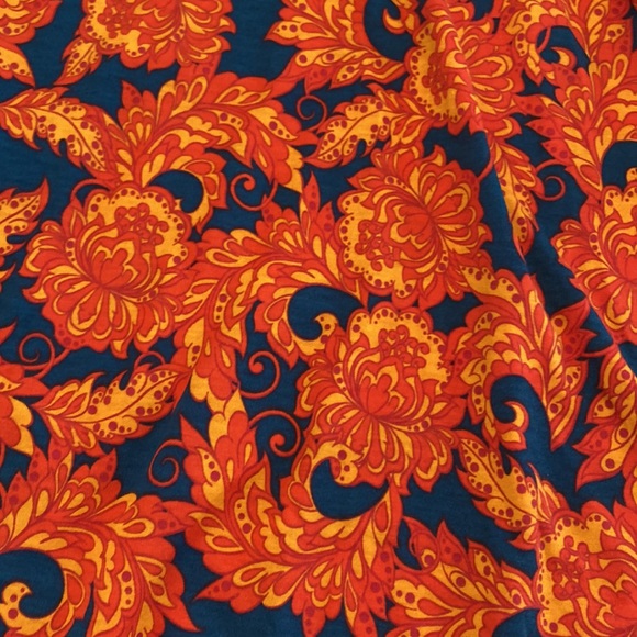 Lularoe Randy - Picture 2 of 2